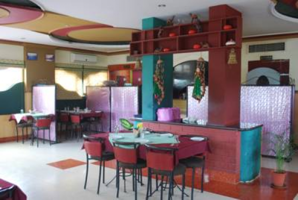 Restaurant at Rajwada Resort