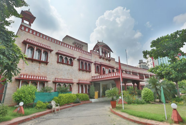 Hotel Jaipur Ashok 2