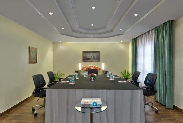 Board Room I at Park Regis