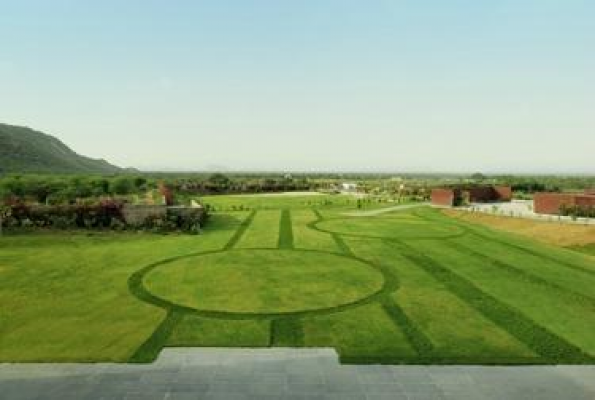 Spa Lawn at Lebua Resort