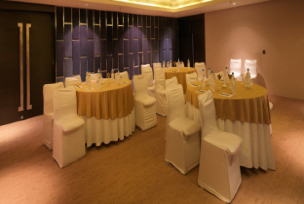Chambers Meeting Room at Hotel Royal Orchid