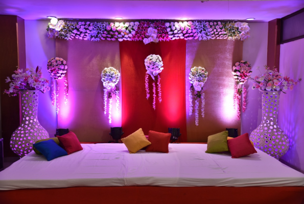 Hotel Rousha Inn