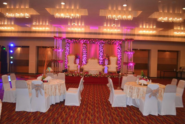 Imperial Ballroom With Pre Function Area at Hometel Chandigarh