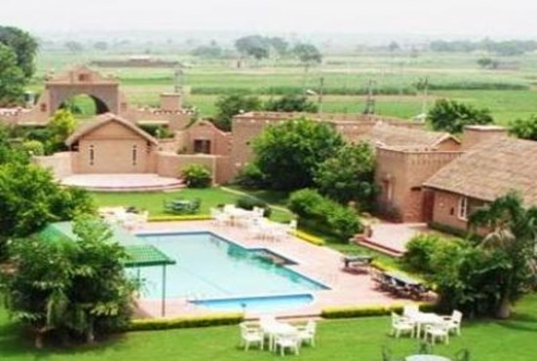 Aura Vaseela Resort