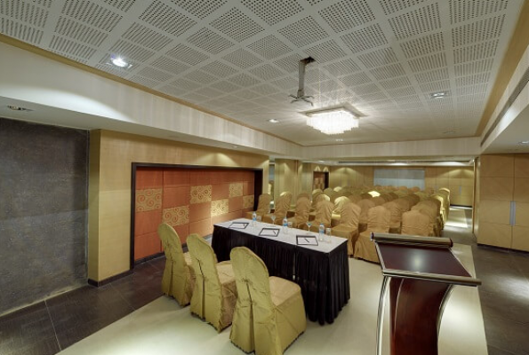 Floret Board Room at Meritas Picaddle Resort