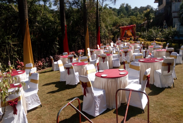 Lawn at Basilica Holiday Home