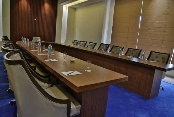 Boardroom at Clarion Inn Sevilla