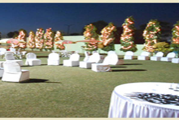 Party Lawn at Jypore Saffron Inn