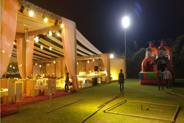 Party Lawn at DS ROYAL RESORT