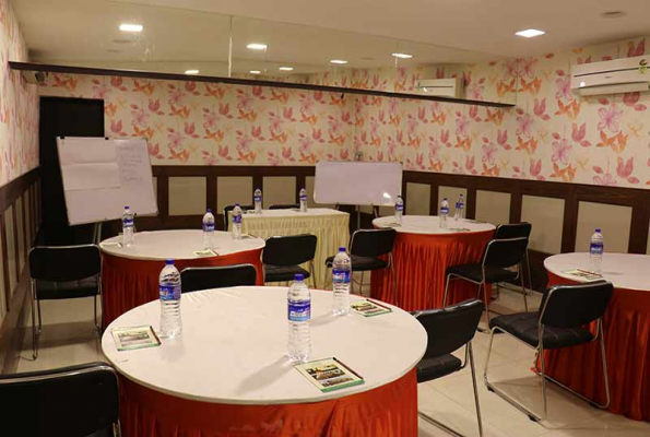 Hotel Pallavi West