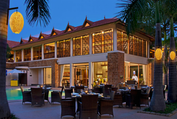 The Poolside Bar and Restauran at Golkonda Resorts & Spa