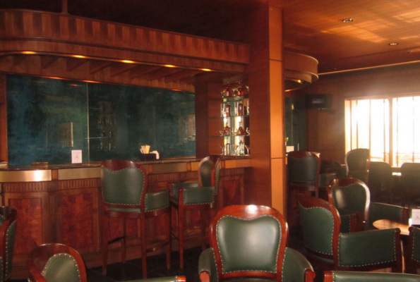 Ebony The Lounge Bar at Golkonda Resorts & Spa