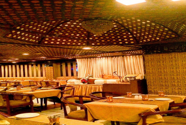 Mehfill Restaurant at Baseraa Hotel