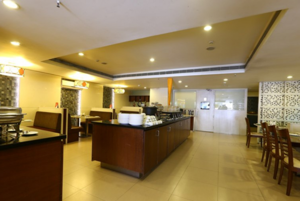 Eat N Enjoy Restaurant at Hotel Vaishnaoi