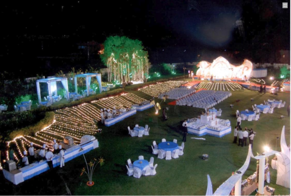 Pool Side Lawn at Hotel Inder Residency