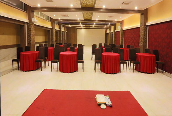 Elegance Banquet at Hotel Ambience