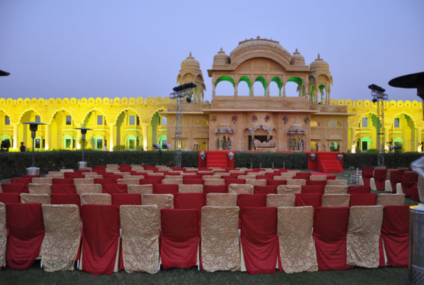 Terrace area  at Fort Rajwada