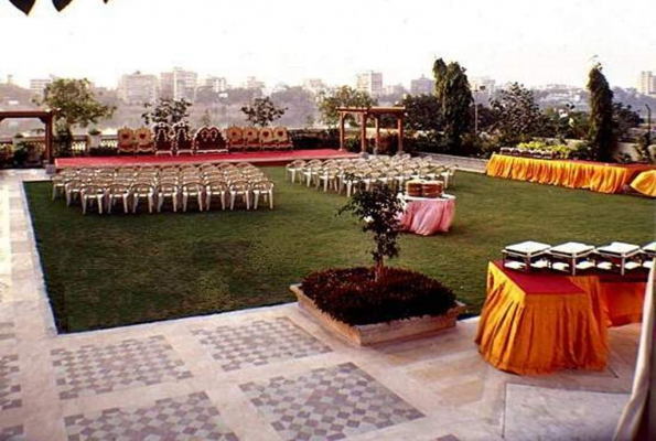 Rivera Sarovar Portico