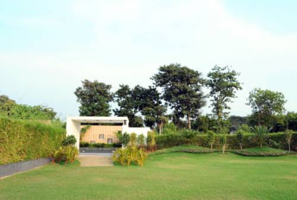 Party Lawn at Radhe Upavan Resort