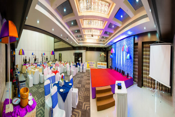 Narayani Heights Hotel & Club