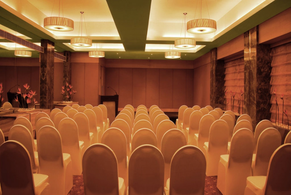 Board Room II Business Centre at Courtyard by Marriott Chennai