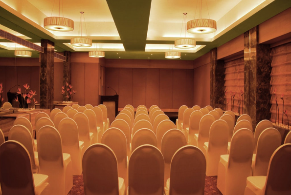 Board Room III Business Centre at Courtyard by Marriott Chennai