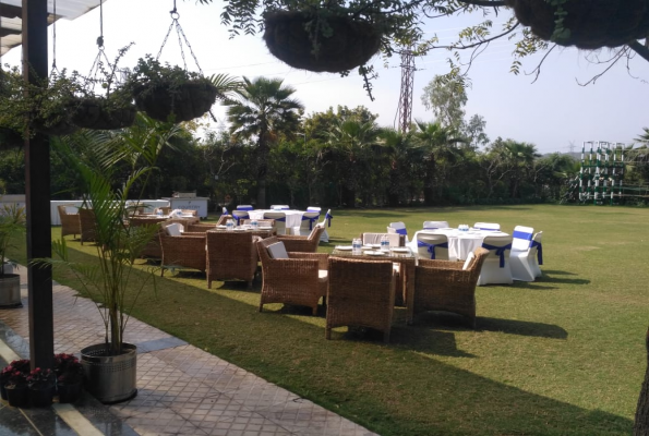 Aravali Lawn 1 at Country Inn & Suites By Radisson Sohna Road Gurgaon