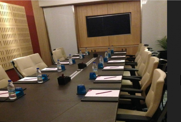 Business Centre Meeting Room II at Crowne Plaza Hotel