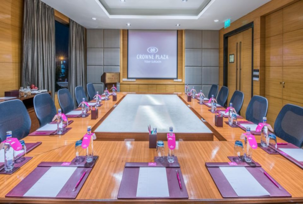 Executive Boardroom I at Crowne Plaza Today