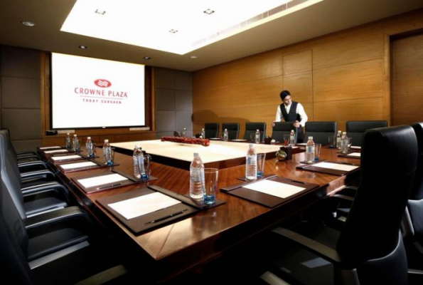 Executive Boardroom I at Crowne Plaza Today