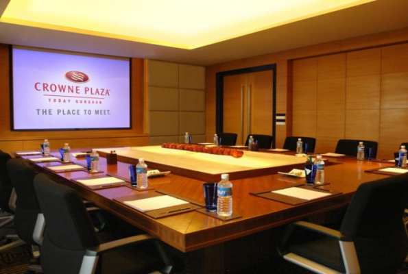 Executive Boardroom I at Crowne Plaza Today