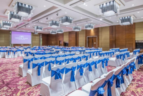 Crowne Plaza Today