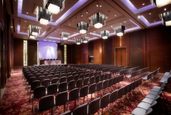 Crowne Plaza Today