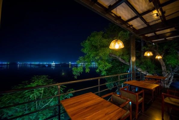 Amogham Lake View Restaurant