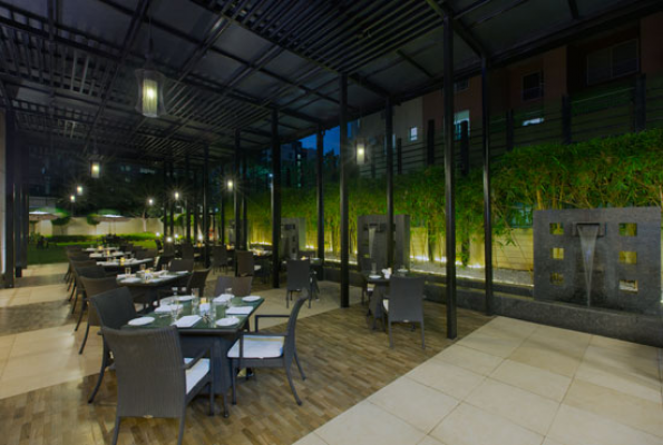 Alfresco Beyond the Eatery at For Points By Sheraton Hotel