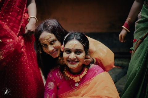 Creative MoCreativements Frame