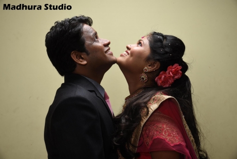 Madhura Digital Photo Studio