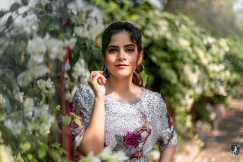 Frank Ahalpara Photography	