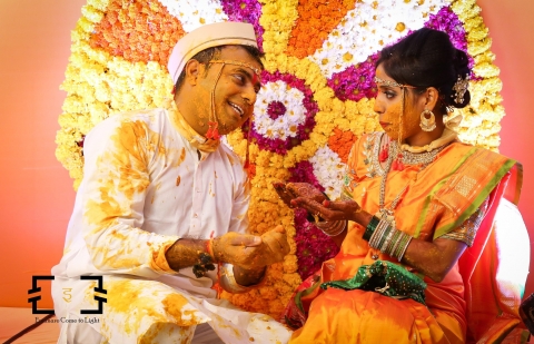 Emanare Come to Light