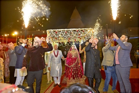 Kala Photo Colour Lab is a pro