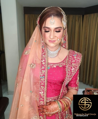 Makeup artist Swati Juneja
