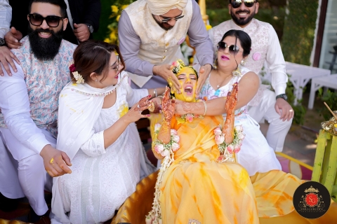 Shri Gurudev Photo Color