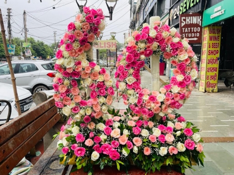 Fresh Blooms Florist