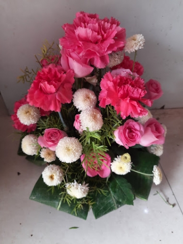 Ritika Flowers Gifts