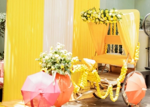 White Pearl Wedding Planner