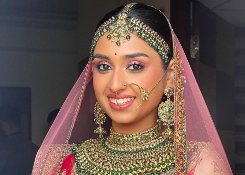 DoubleG Studio Makeup and Acad