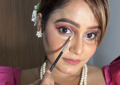 Lavish Makeup And Salon