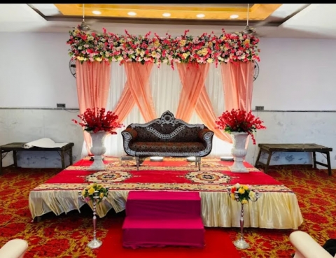 Hemant Tent And Flowers Decora