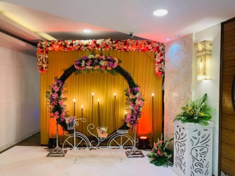 Think Different Event & Entert