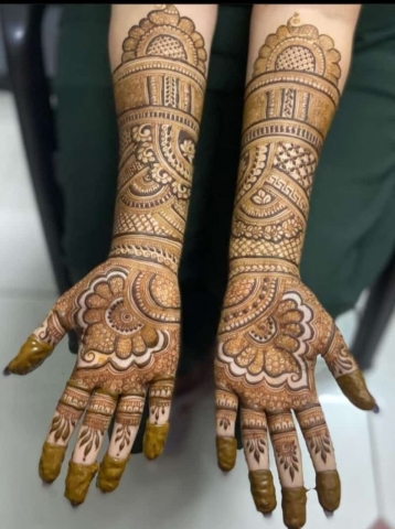 Yogesh Mehandi Artist